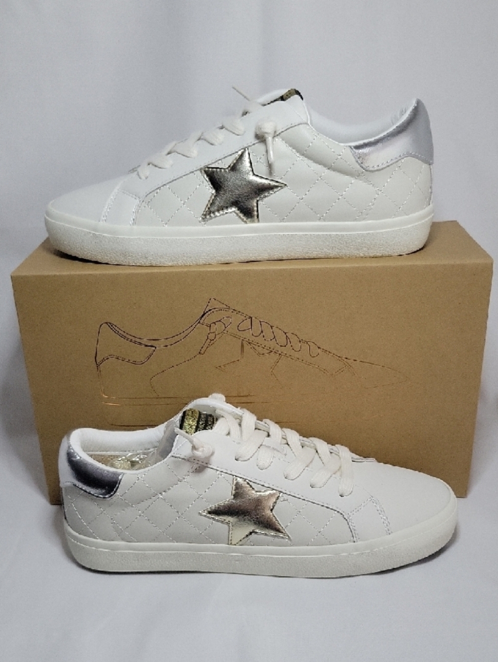 Vintage Havana Flair Quilted Sneakers Sz 9